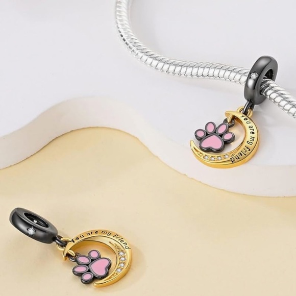 Puppy love sterling Silver Paw Print Moon charm that fits all Pandora bracelets - Picture 3 of 3